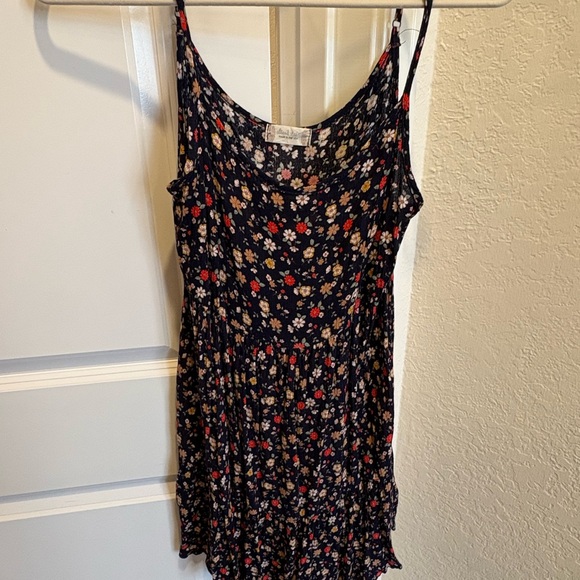 Altar'd State Dresses & Skirts - 🌸 Alter’d State Floral Dress (Size L)